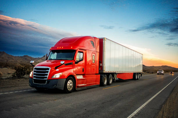 Semi truck with 53 foot trailer